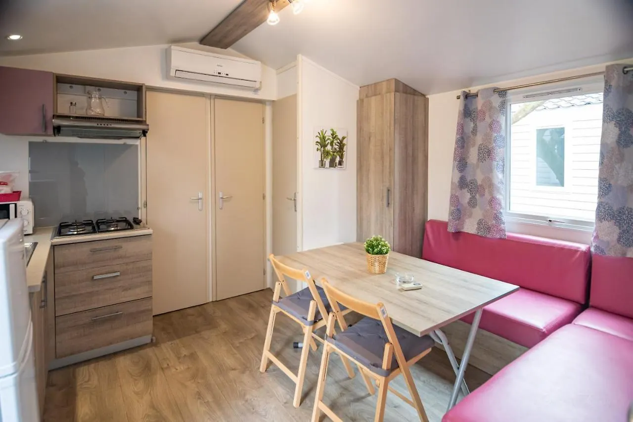 Camping & Resort La Torre Del Sol Miami Playa